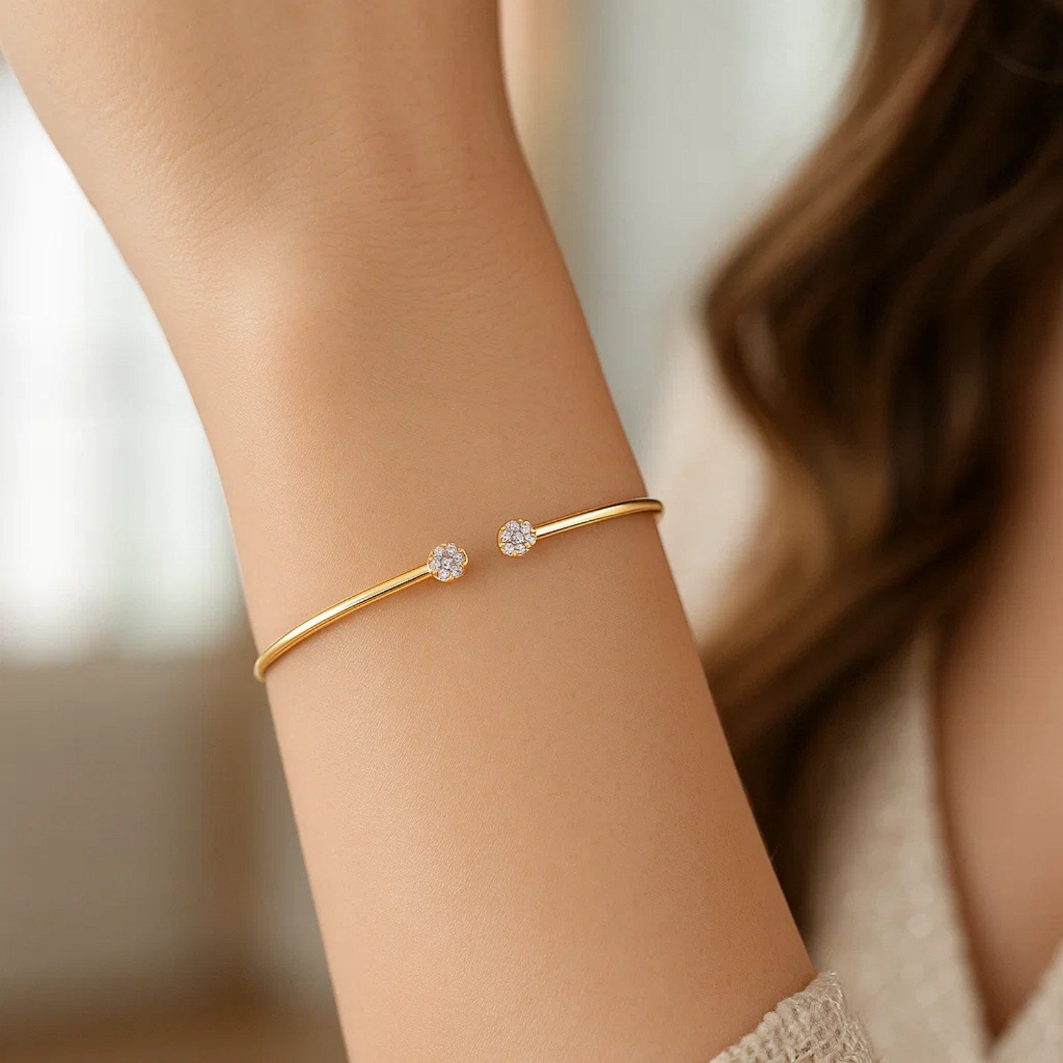 14k Yellow Gold High Polish Diamond Cluster Bangle (2.00 mm) Bangles RCJ