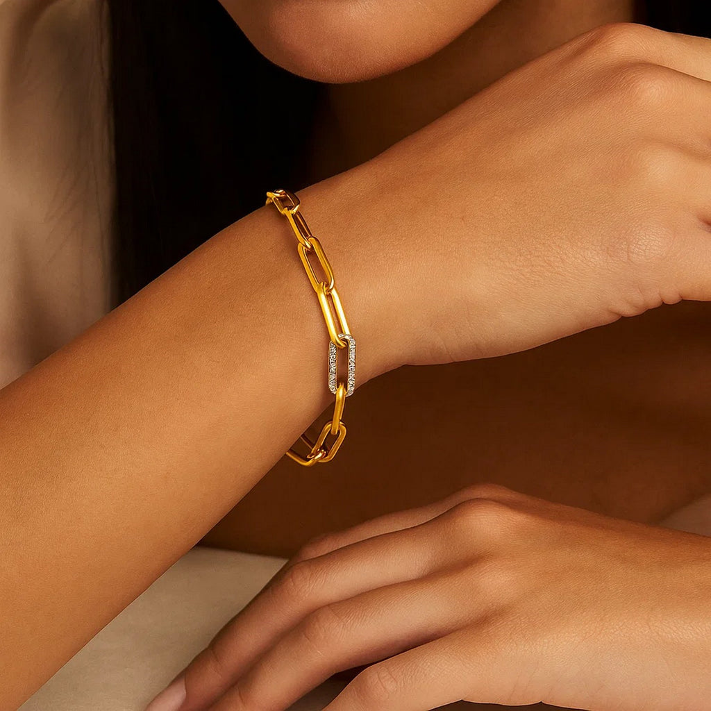 14k Yellow Gold Paperclip Chain Bracelet with Diamond Link (6.00 mm) Bracelets RCJ